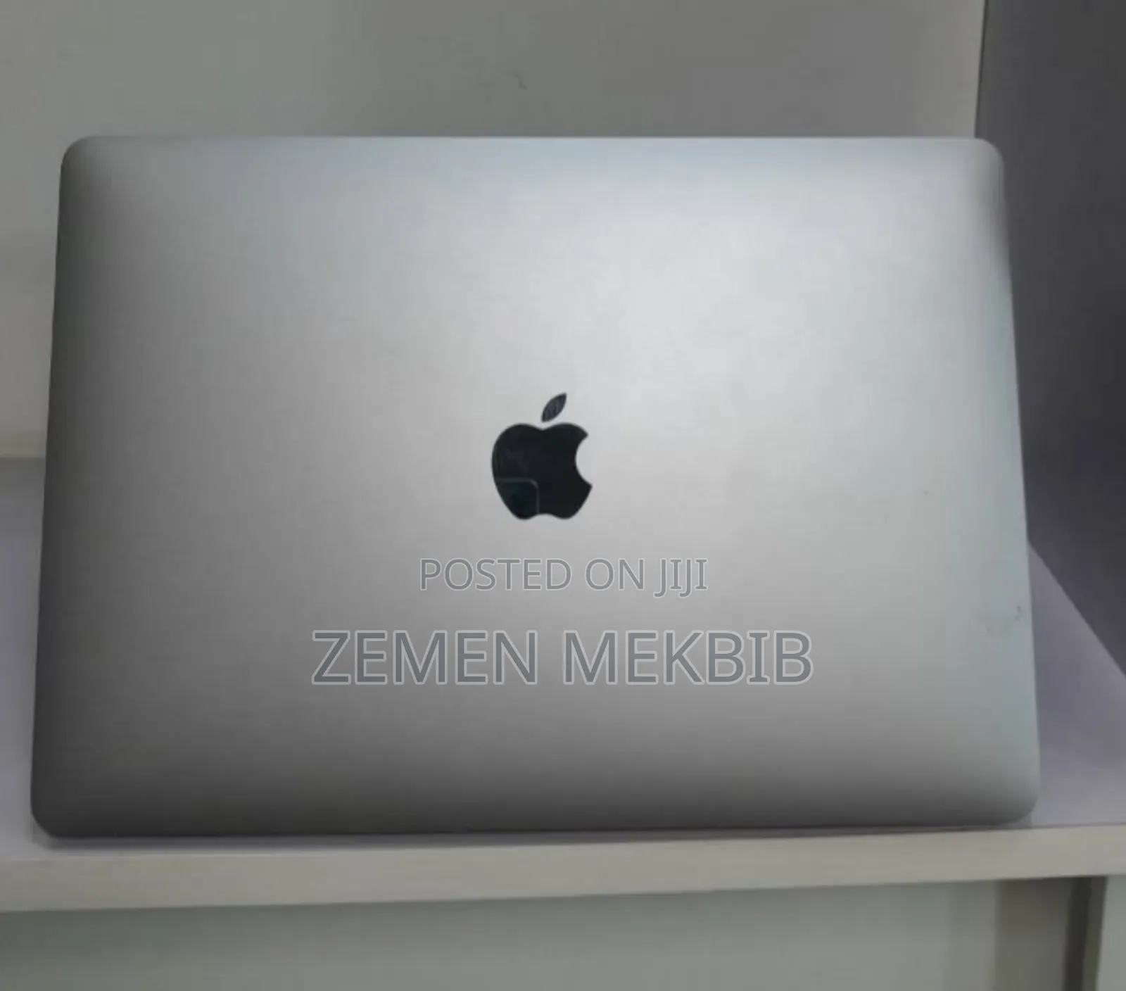 New Laptop Apple MacBook Pro 2017 8GB Intel Core I5 SSD 128GB