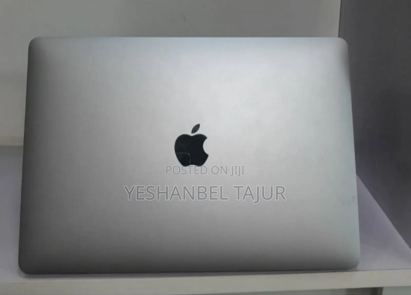 New Laptop Apple MacBook Pro 2017 8GB Intel Core i5 SSD 128GB