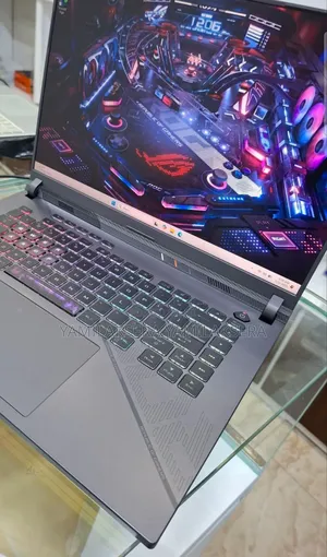 New Laptop Asus ROG Strix G17 32GB Intel Core I9 SSD 1T