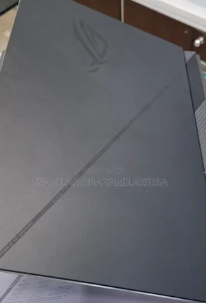 New Laptop Asus ROG Strix G17 32GB Intel Core I9 SSD 1T