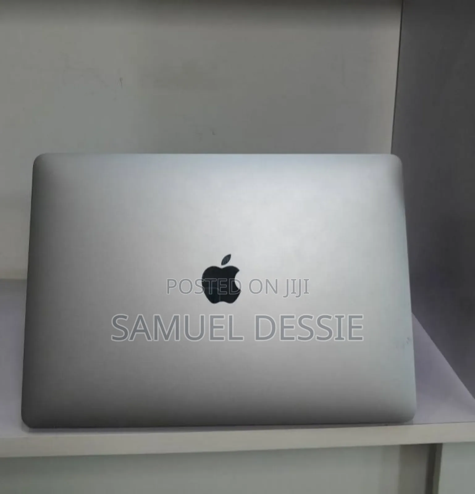 New Laptop Apple MacBook Pro 2017 8GB Intel Core I5 SSD 128GB