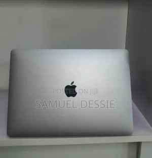 New Laptop Apple MacBook Pro 2017 8GB Intel Core I5 SSD 128GB