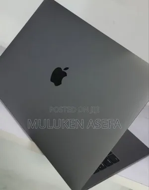 New Laptop Apple MacBook Pro 2017 8GB Intel Core I5 SSD 128GB