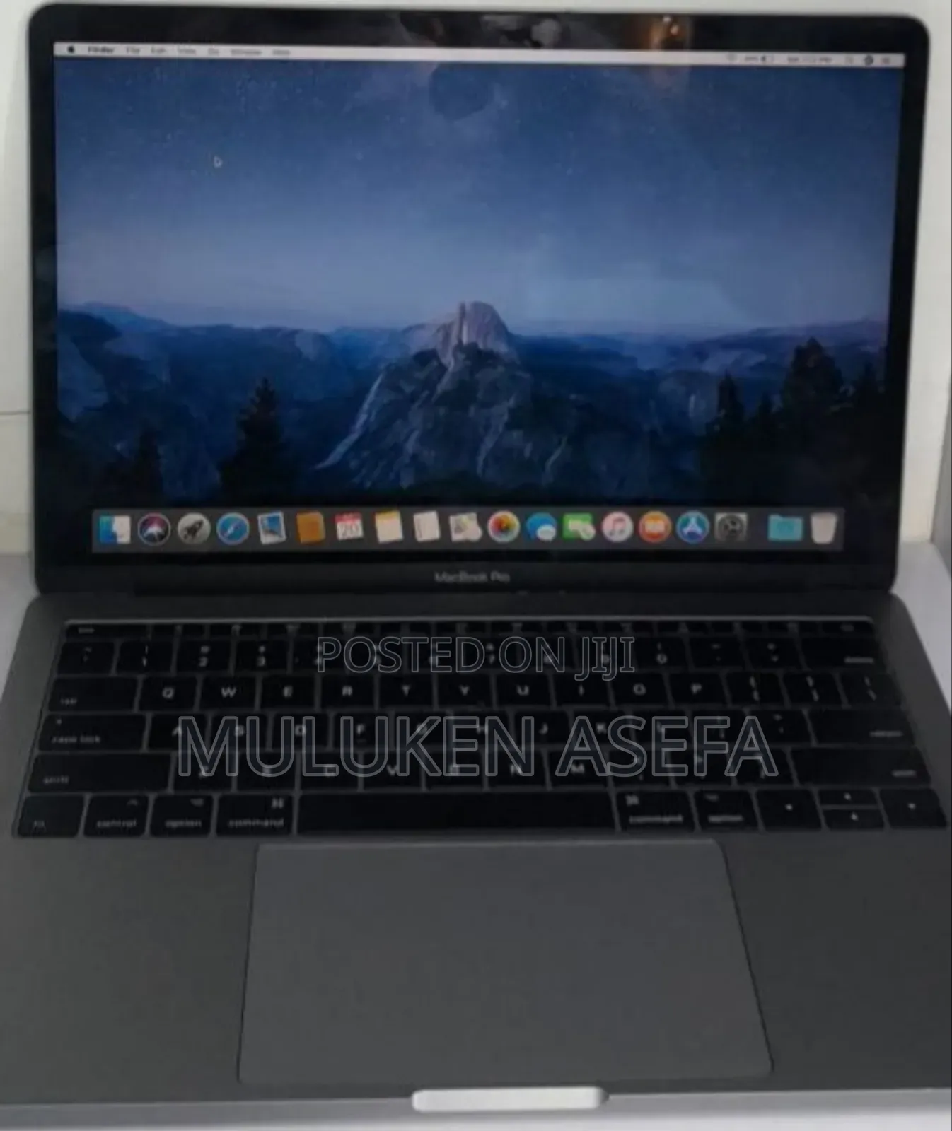 New Laptop Apple MacBook Pro 2017 8GB Intel Core I5 SSD 128GB