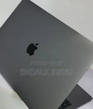 New Laptop Apple MacBook Pro 2017 8GB Intel Core I5 SSD 128GB