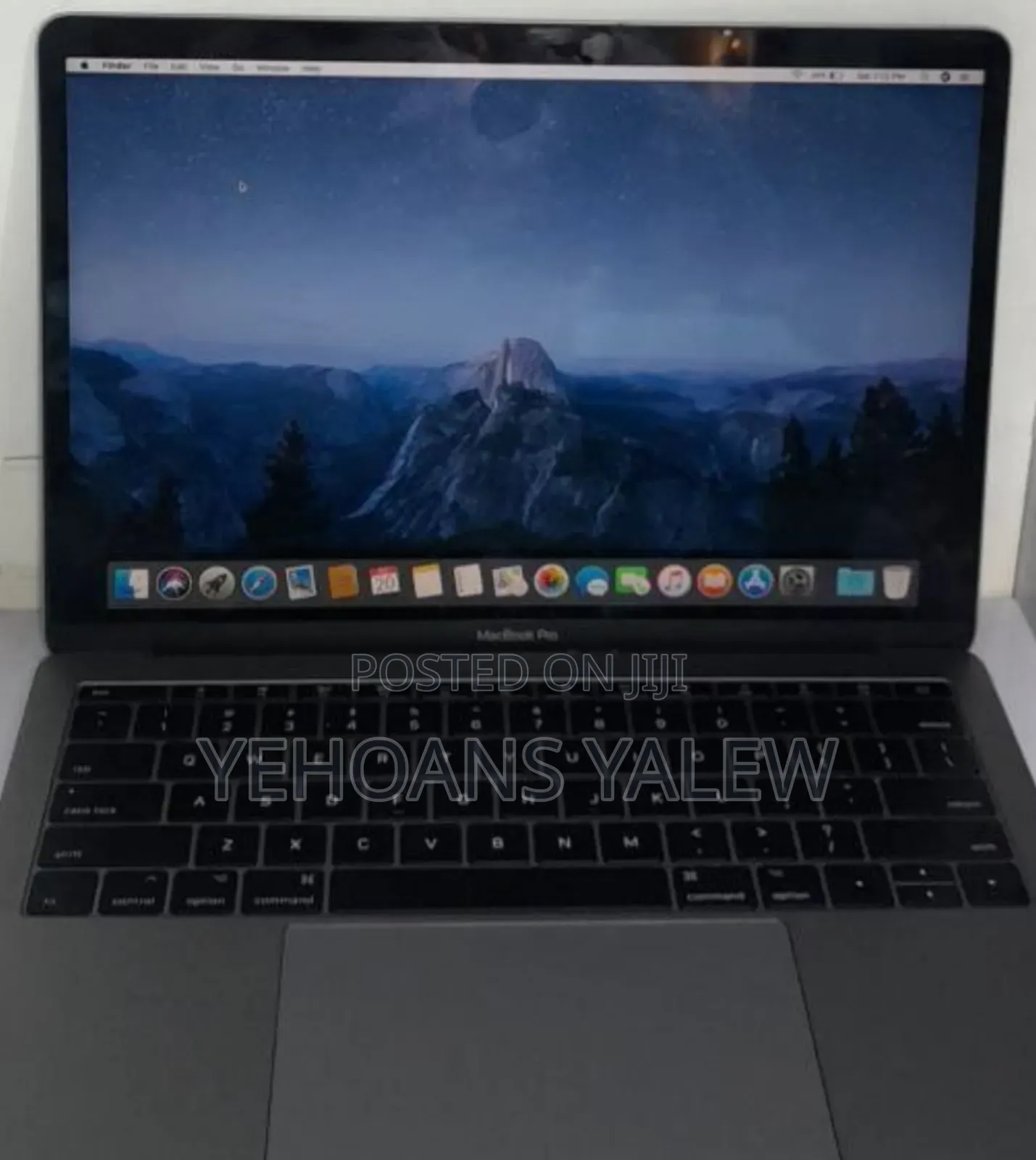 New Laptop Apple MacBook Pro 2017 8GB Intel Core I5 SSD 128GB