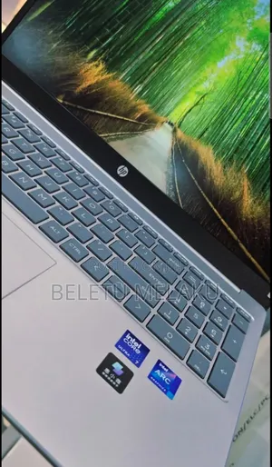 New Laptop HP Stream Notebook 16GB Intel Core Ultra 7 SSD 1T