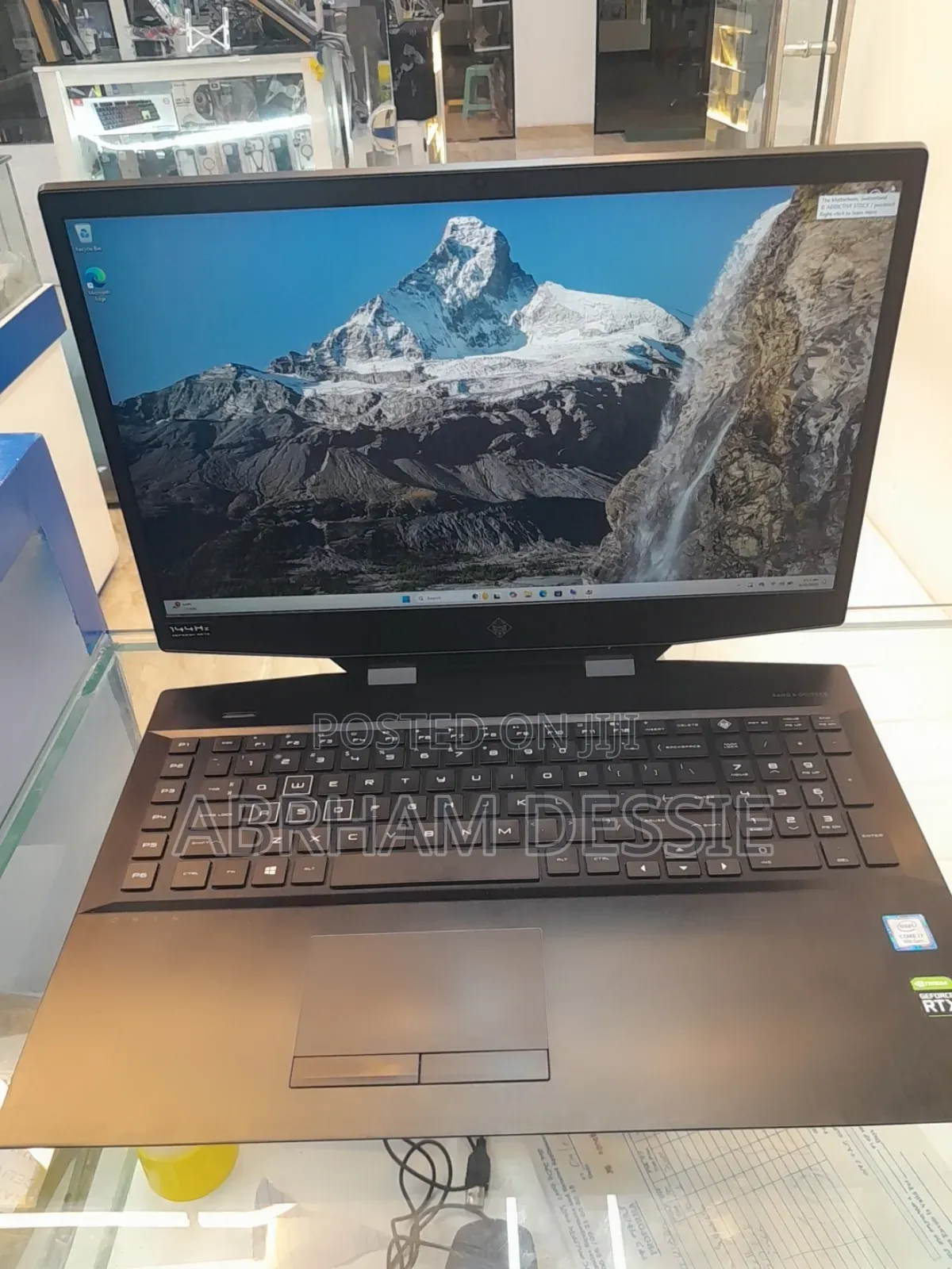 New Laptop HP Omen 17 16GB Intel Core I7 SSD 512GB