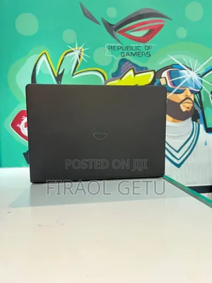 Laptop Dell Vostro 15 3568 4GB Intel Core I7 HDD 500GB