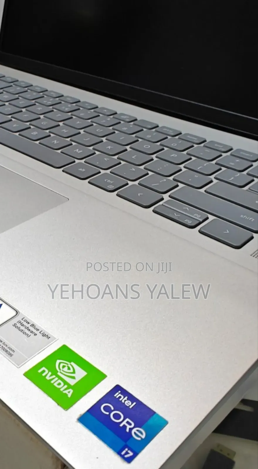 New Laptop Dell Inspiron 16 5620 16GB Intel Core i7 SSD 512GB