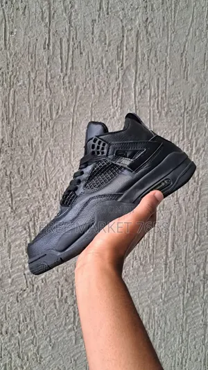 Air Jordan 4
