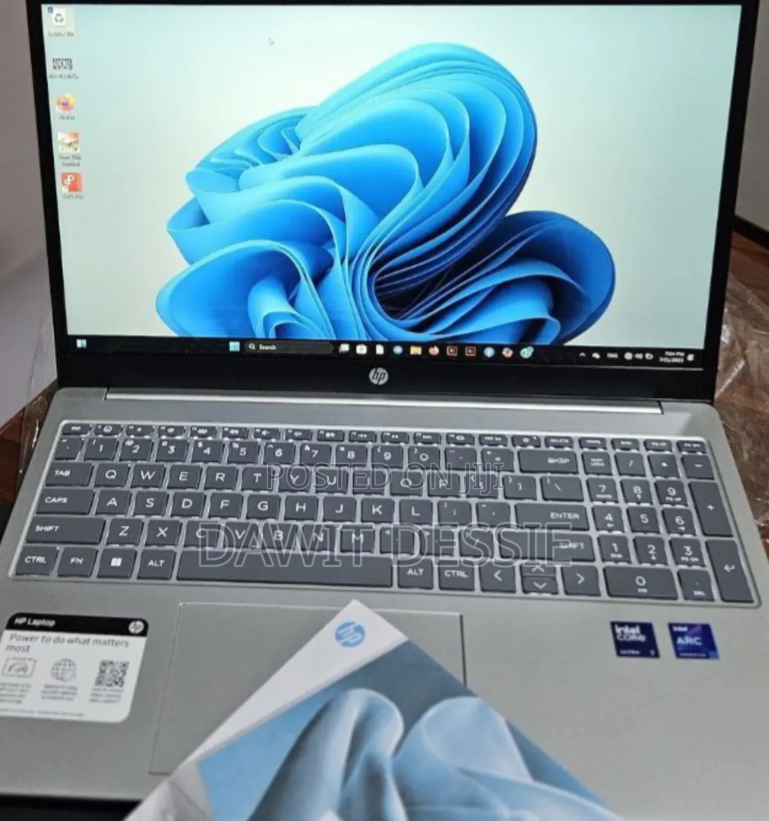 New Laptop HP 16GB AMD Ryzen 7 SSD 512GB