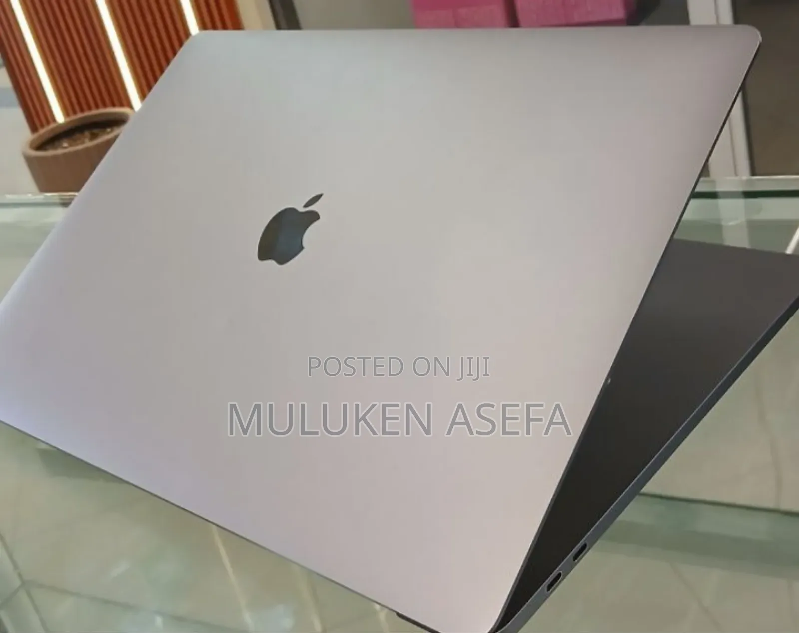 New Laptop Apple MacBook Pro 2019 16GB Intel Core I7 SSD 512GB