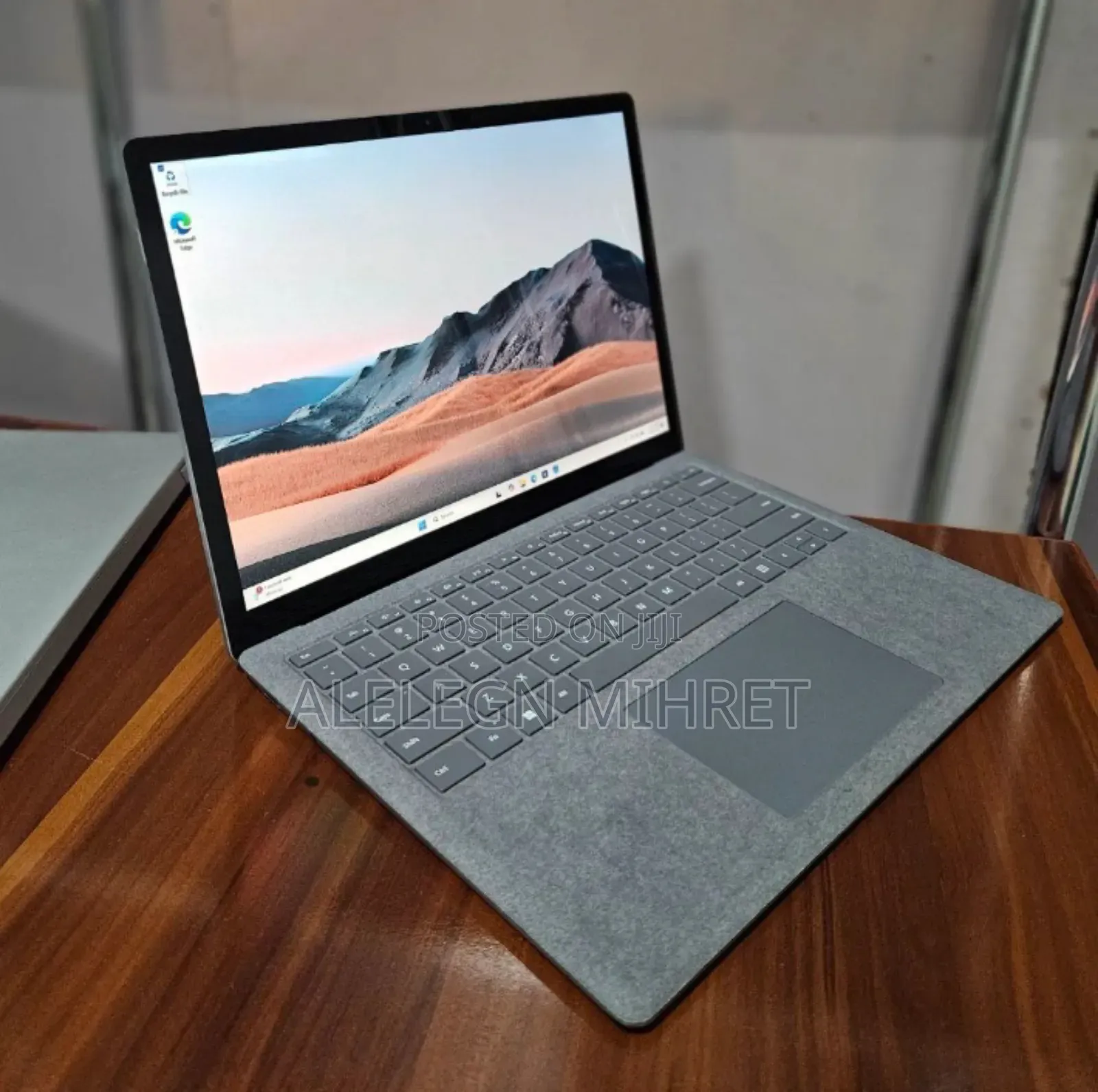 New Laptop Microsoft Surface Laptop 4 16GB Intel Core I7 SSD 512GB