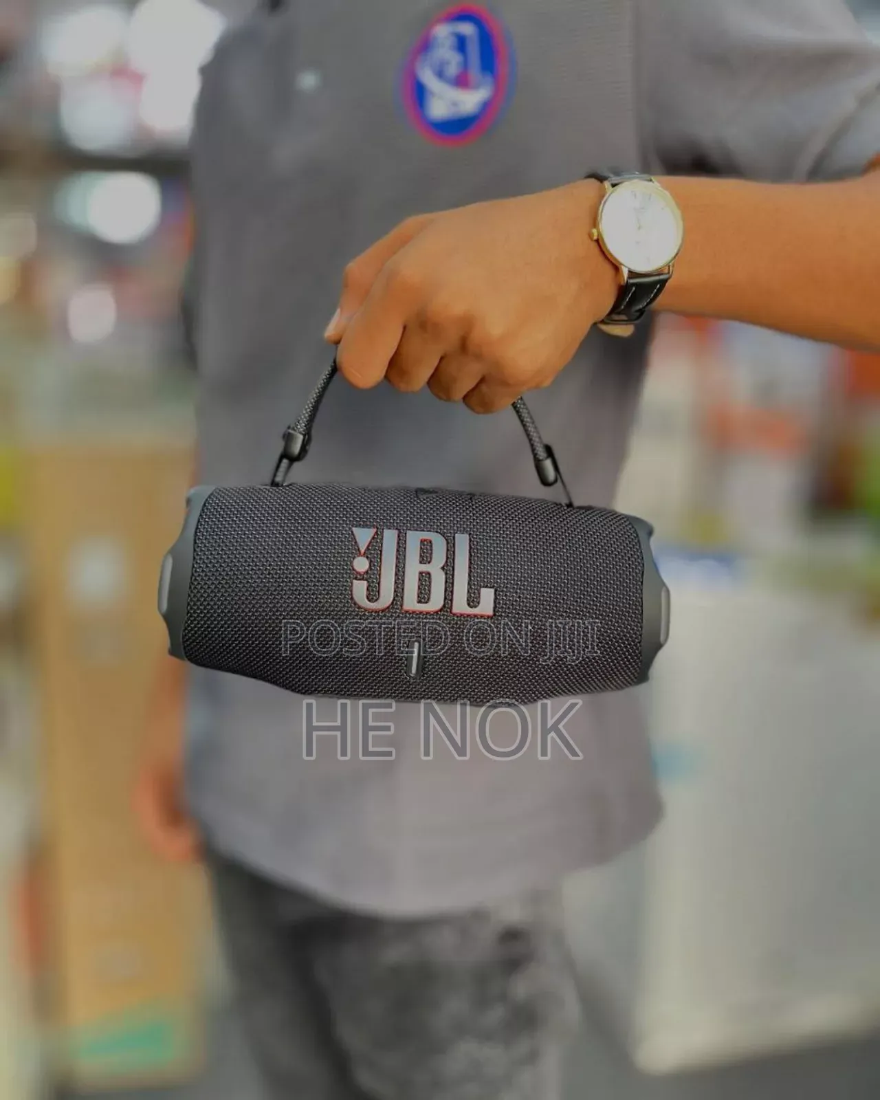 JBL Charge 6 - Portable Waterproof Drop-Proof Bluetooth Speaker