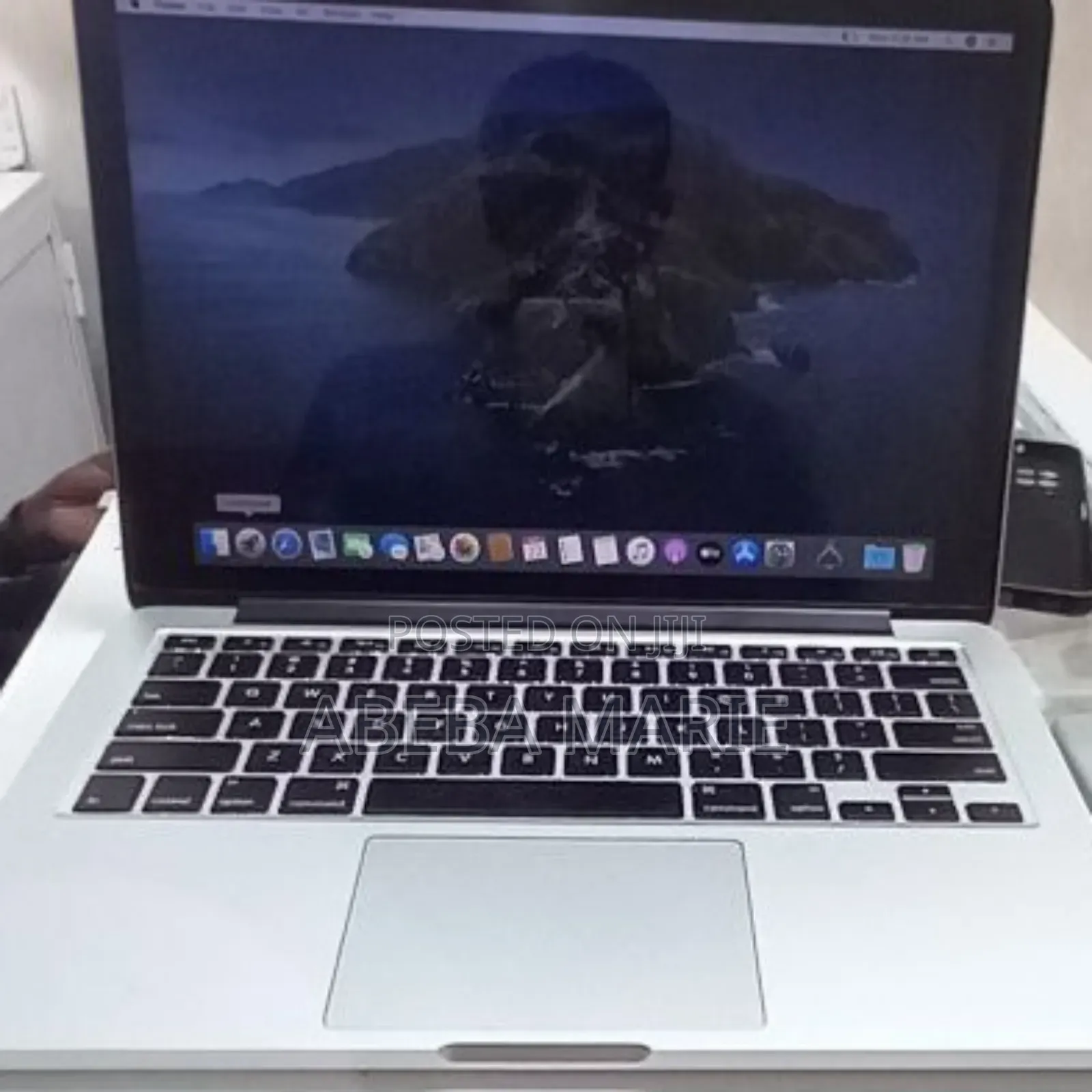 New Laptop Apple MacBook Pro 2014 8GB Intel Core i5 SSD 256GB