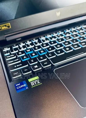 New Laptop Acer Predator Helios 18 PH18-71 16GB Intel Core i9 SSD 1T