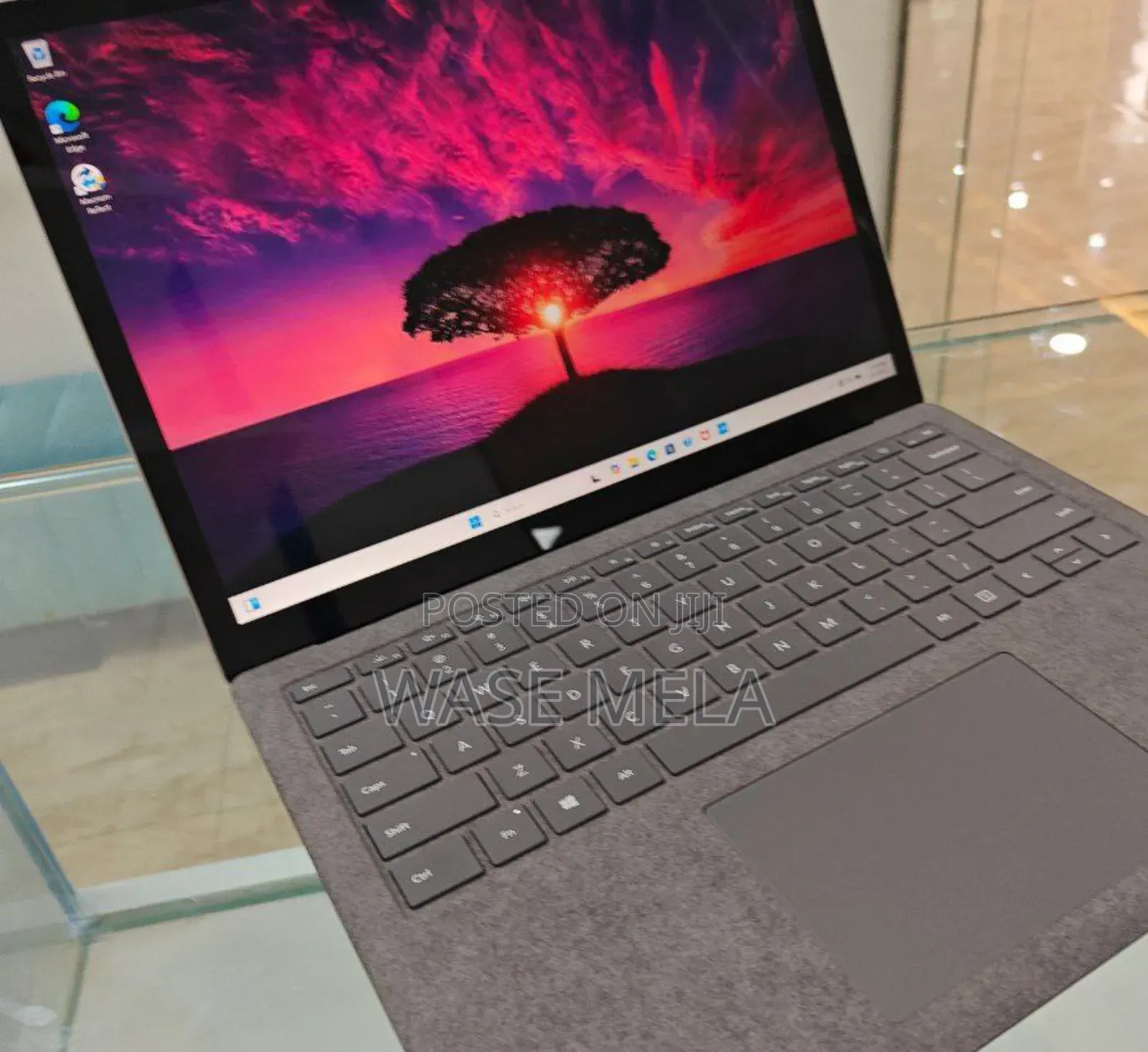 New Laptop Microsoft Surface Book 16GB Intel Core I7 SSD 512GB