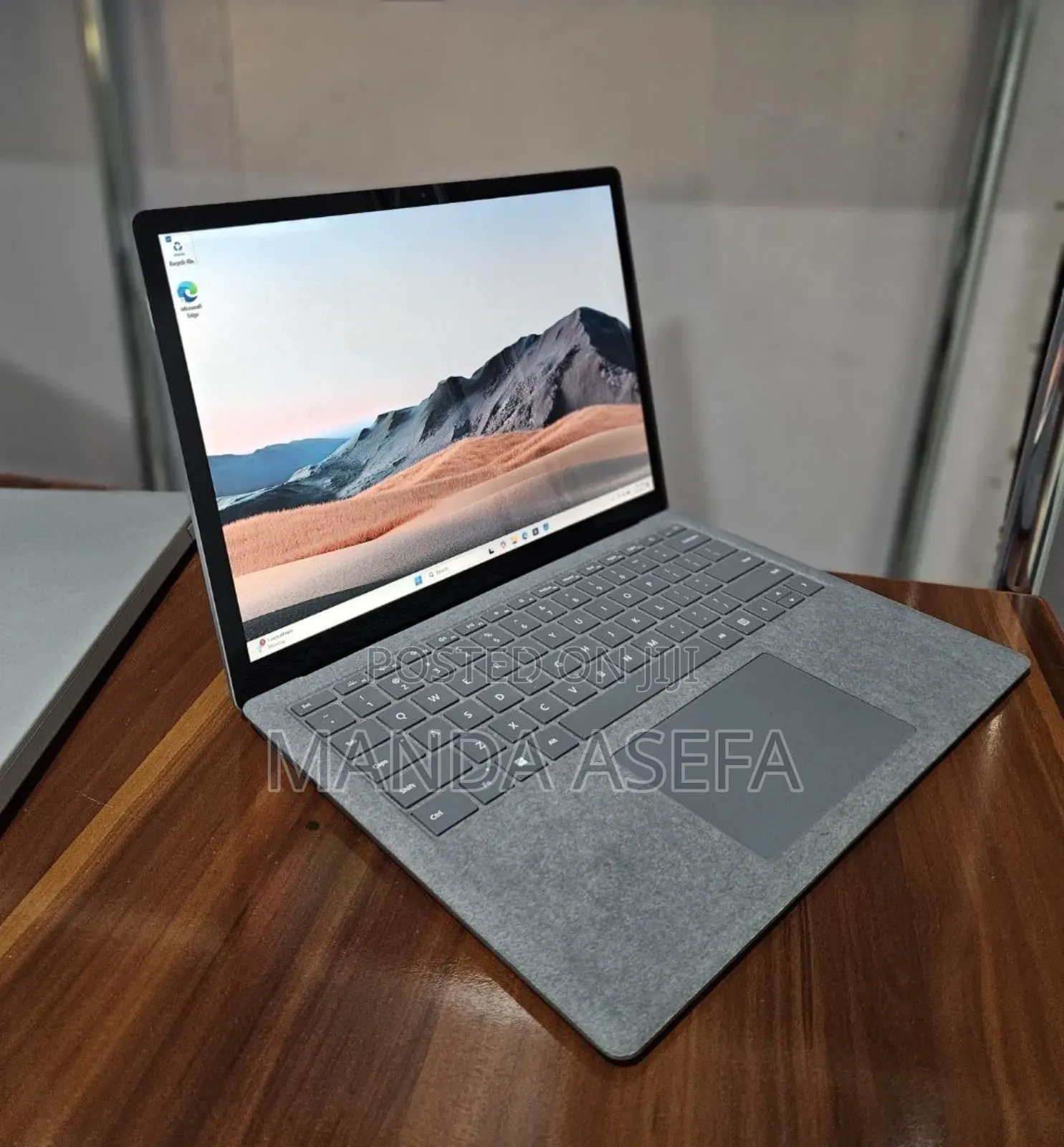 New Laptop Microsoft Surface Laptop 4 16GB Intel Core I7 SSD 512GB