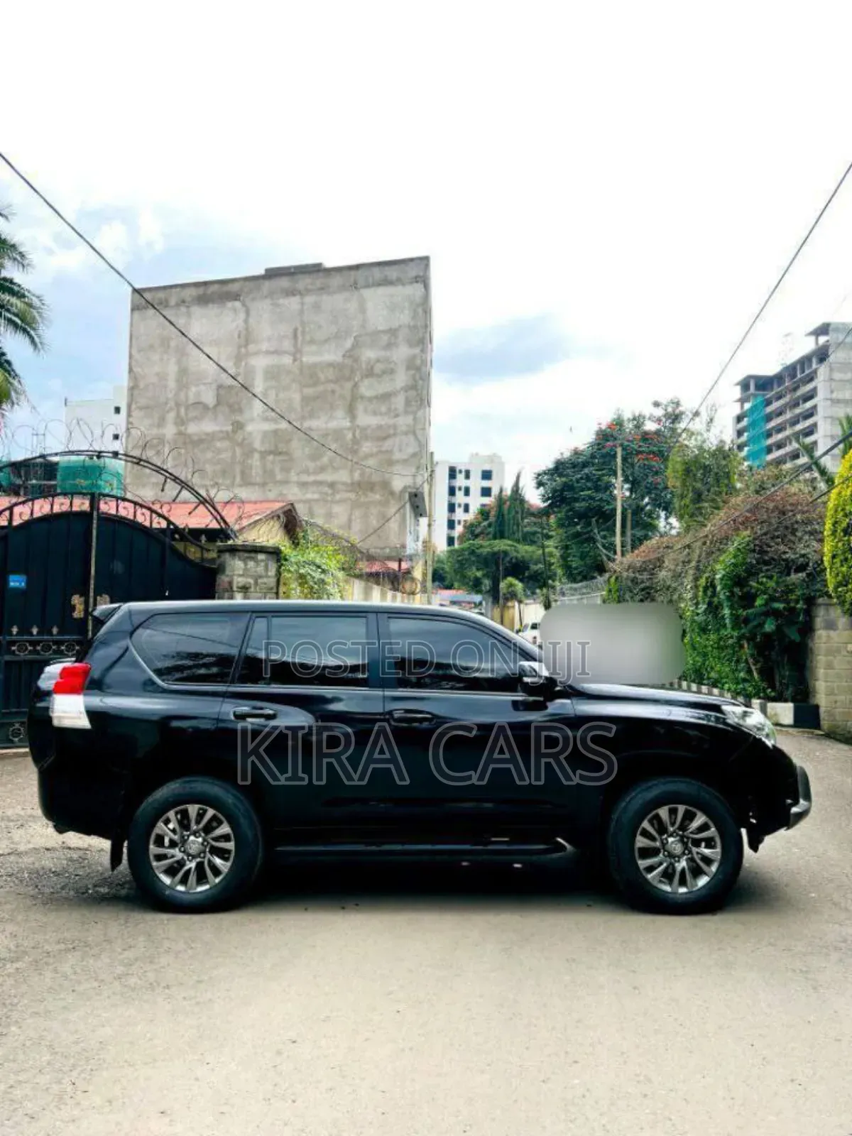 Toyota Land Cruiser Prado 2012 Black