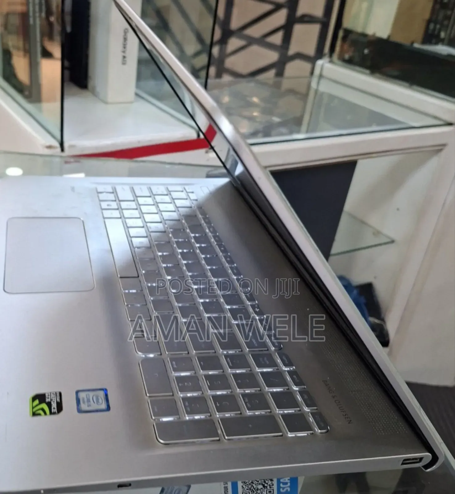 New Laptop HP Envy 15 12GB Intel Core I5 HDD 1T