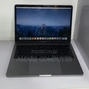 New Laptop Apple MacBook Pro 2017 8GB Intel Core I5 SSD 128GB