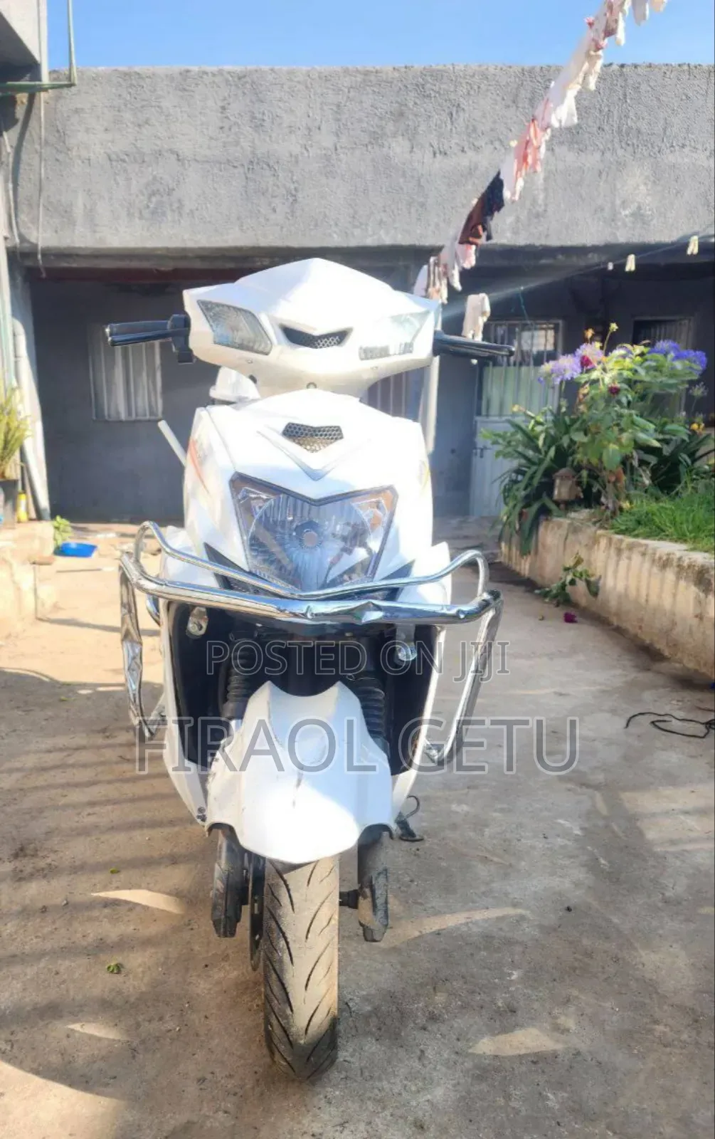 Motorcycle 2022 White