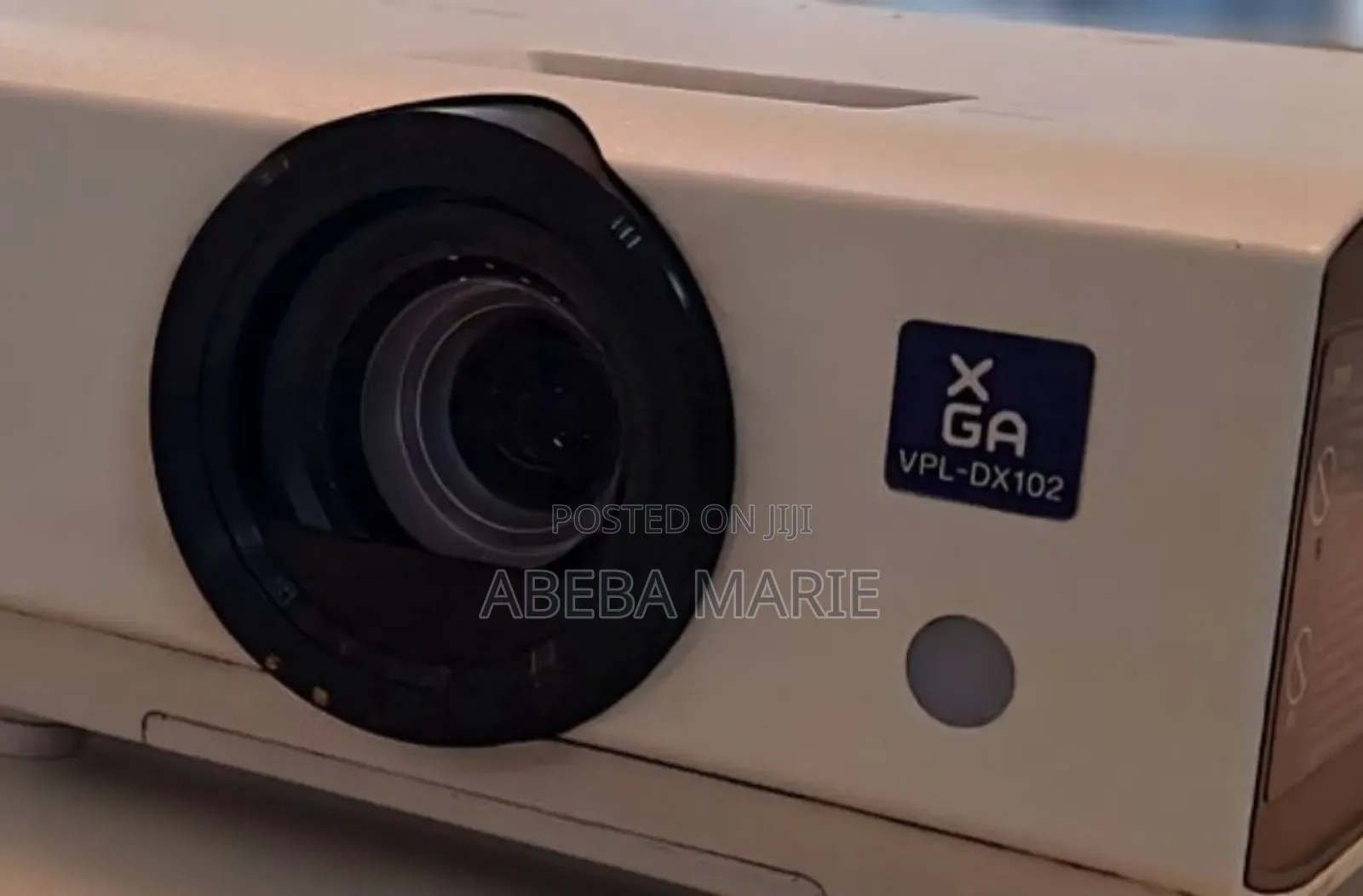 Brand New Sony VPL-Dx102 Projector