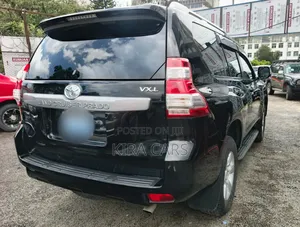 Toyota Land Cruiser Prado 2015 Black