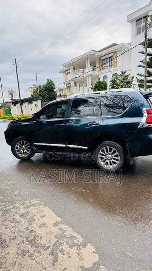 Toyota Land Cruiser Prado 3.0 172hp 2020 Gray