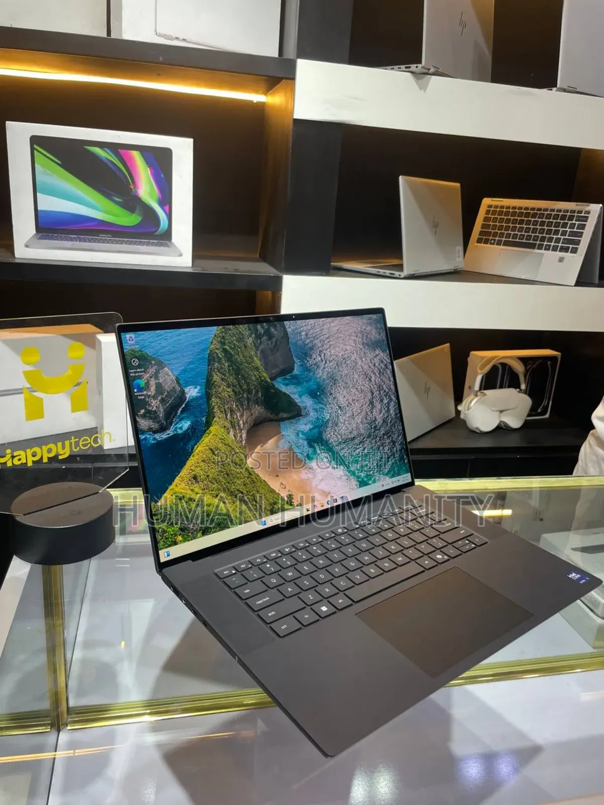 New Laptop Dell Precision 7760 64GB Intel Core Ultra 7 SSD 1T