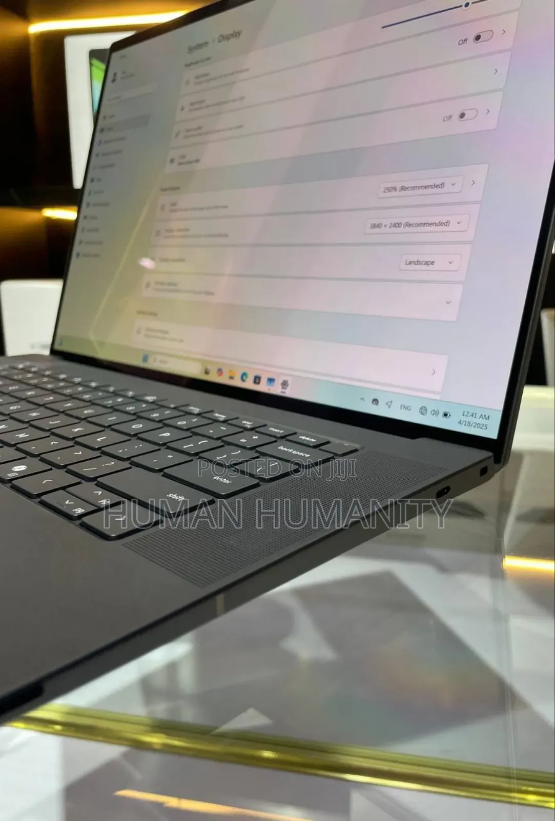 New Laptop Dell Precision 7760 64GB Intel Core Ultra 7 SSD 1T