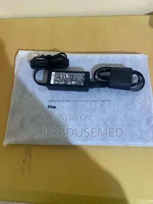 Photo - New Laptop Dell Inspiron 15 16GB AMD Ryzen 7 SSD 1T