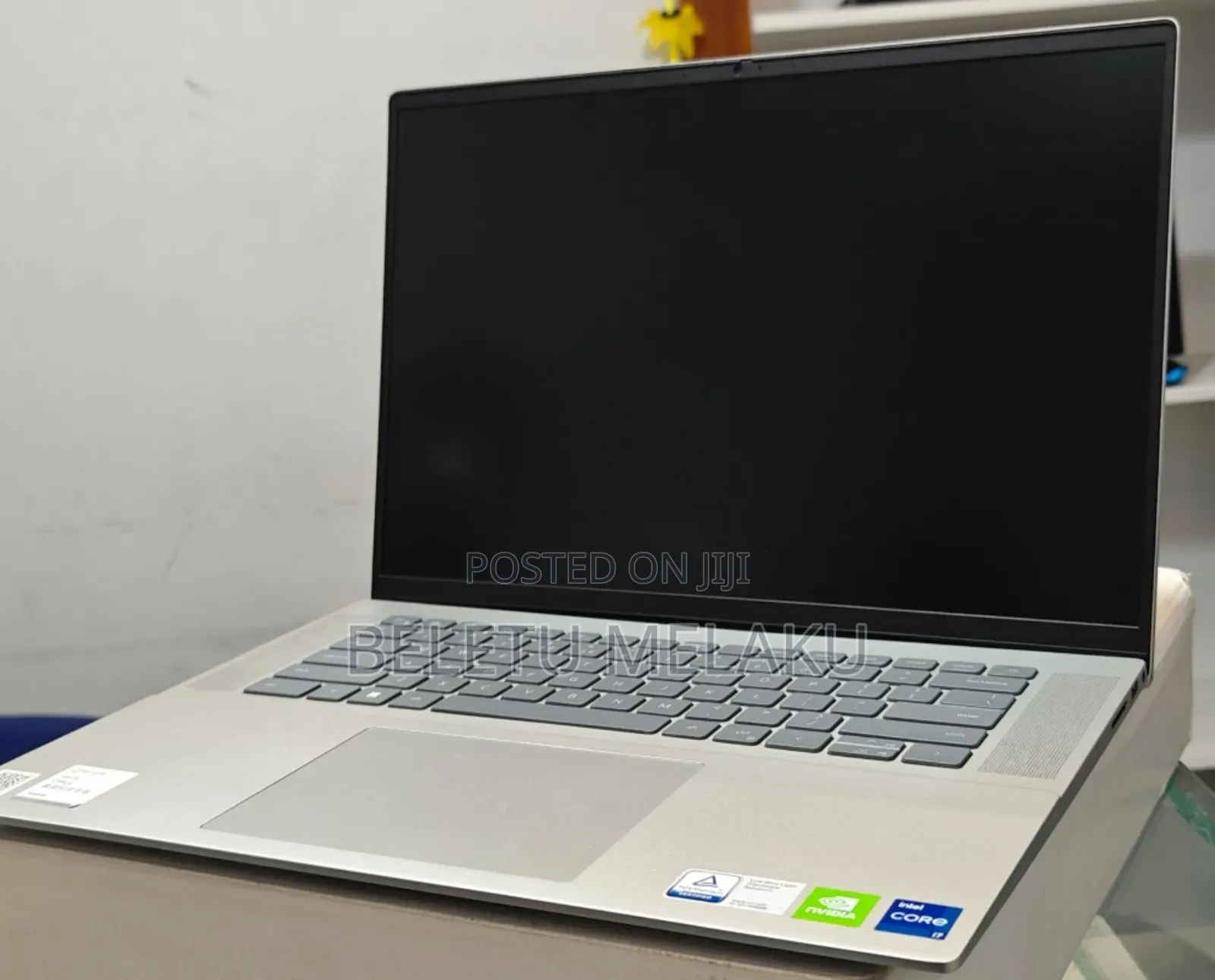 New Laptop Dell Inspiron 15 16GB Intel Core i7 SSD 512GB