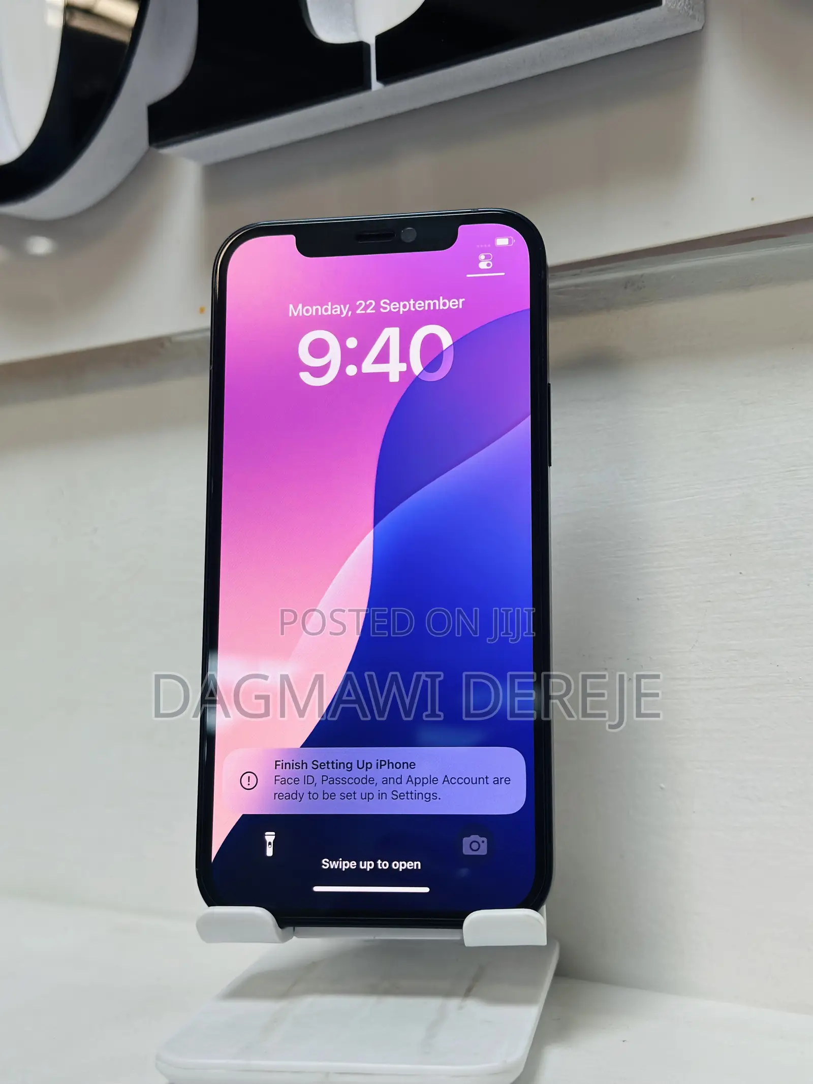 New Apple iPhone 12 64 GB Black