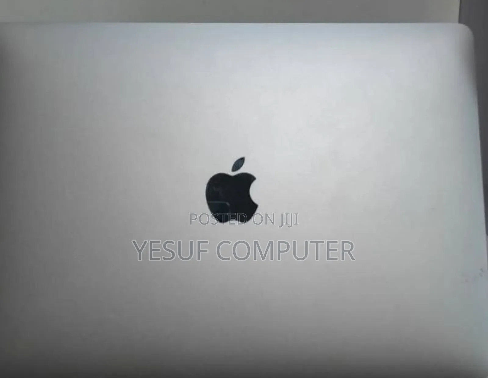 New Laptop Apple MacBook Pro 2017 8GB Intel Core I5 SSD 128GB