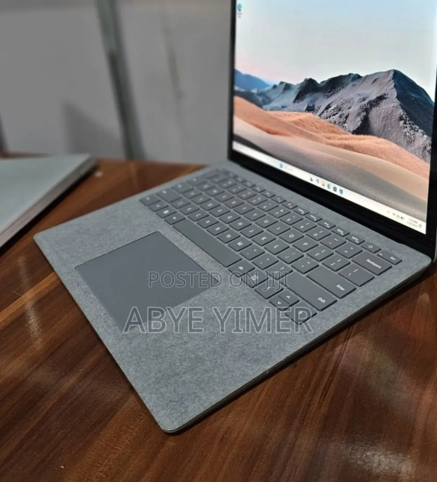 New Laptop Microsoft Surface Laptop 4 16GB Intel Core I7 SSD 512GB