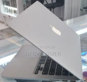 New Laptop Apple MacBook Pro 16GB Intel Core i5 SSD 512GB