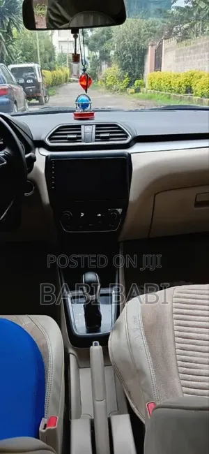 Suzuki Dzire 2023 Gray