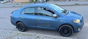 Toyota Yaris 2008 Blue