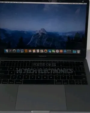 New Laptop Apple MacBook Pro 2019 8GB Intel Core I5 SSD 128GB