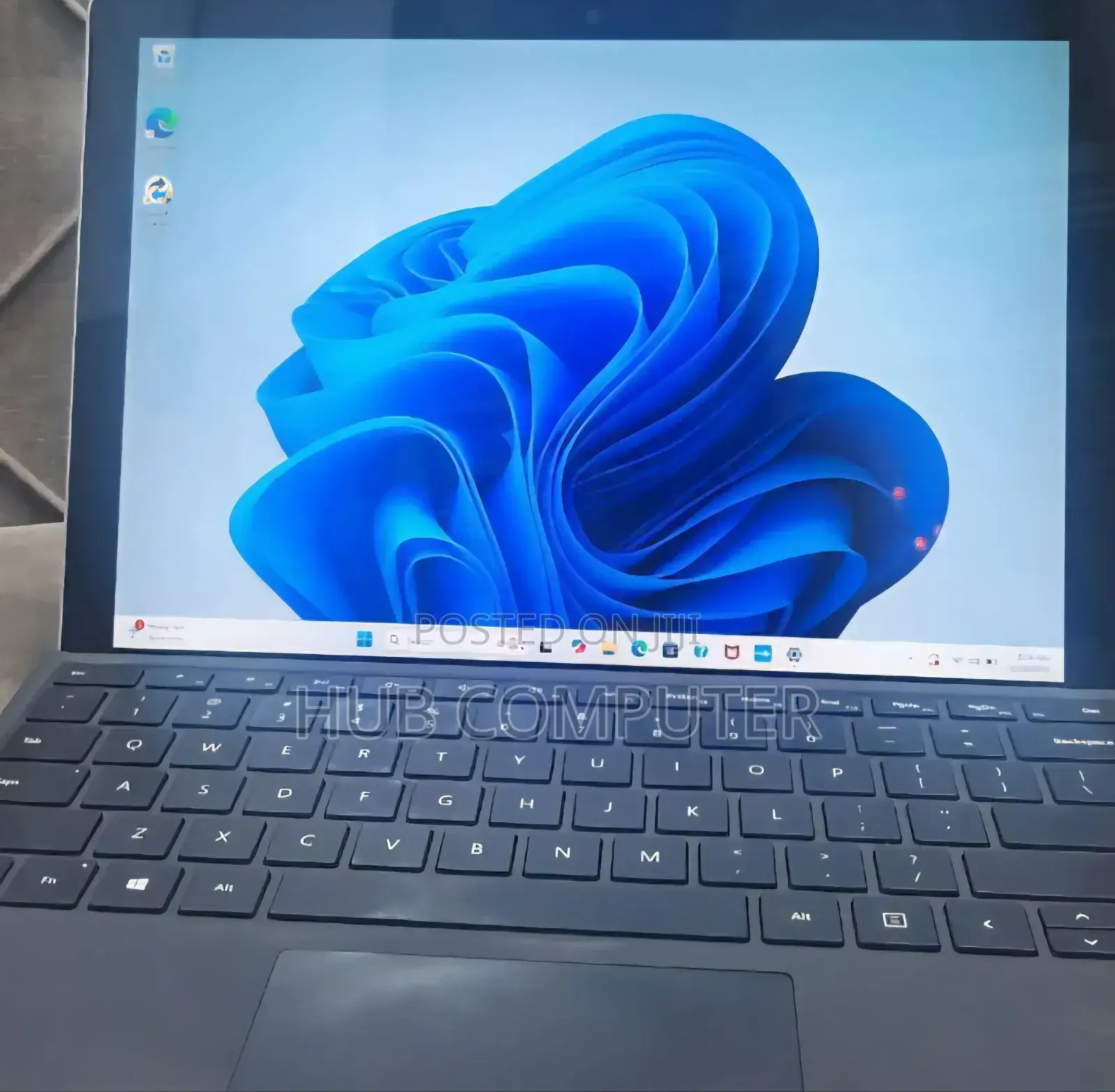 New Laptop Microsoft Surface Pro 5 16GB Intel Core I7 SSD 512GB