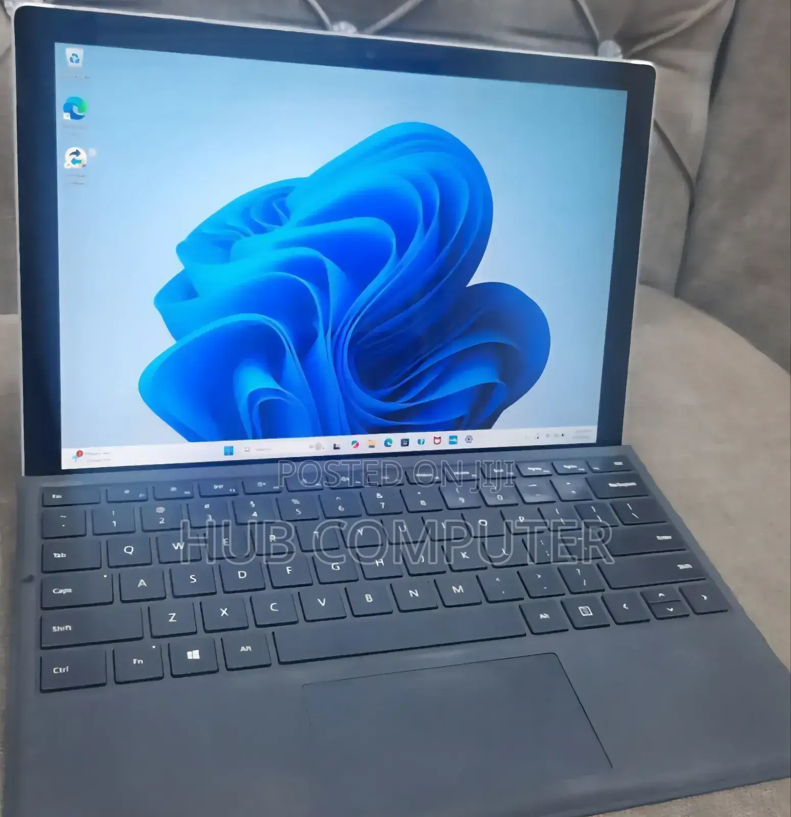 New Laptop Microsoft Surface Pro 5 16GB Intel Core I7 SSD 512GB