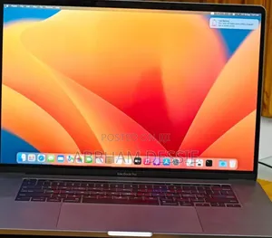 New Laptop Apple MacBook Pro 2019 16GB Intel Core I7 SSD 512GB