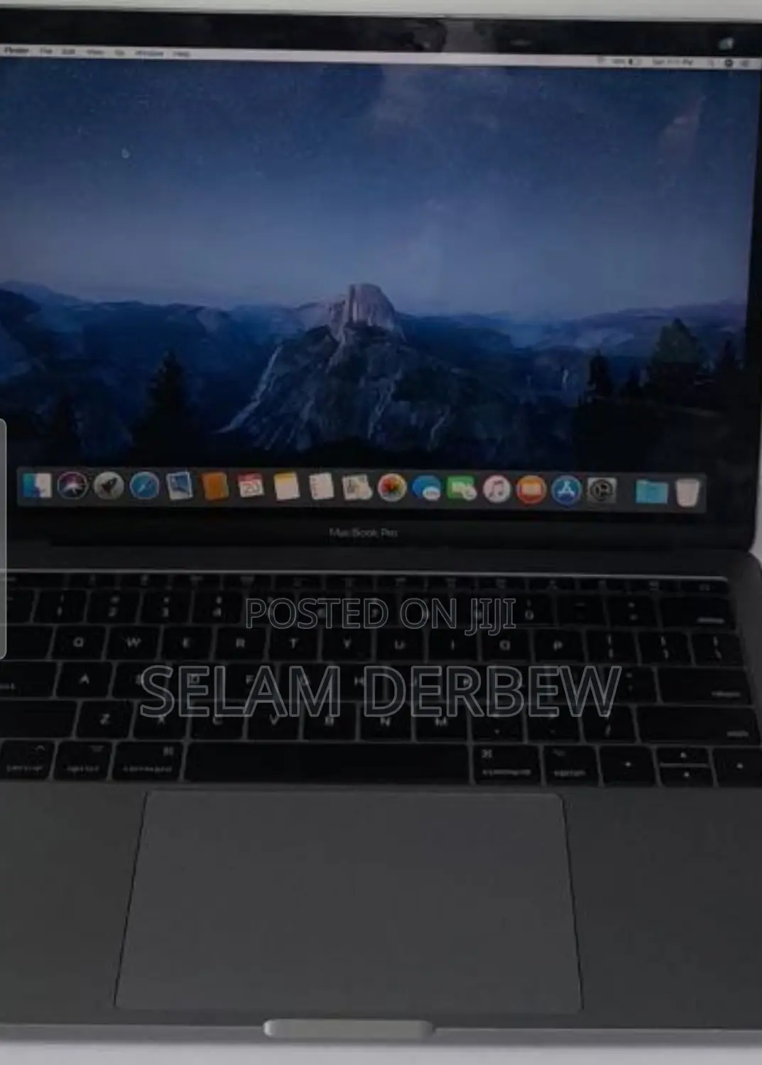 New Laptop Apple MacBook Pro 2017 8GB Intel Core I5 SSD 128GB
