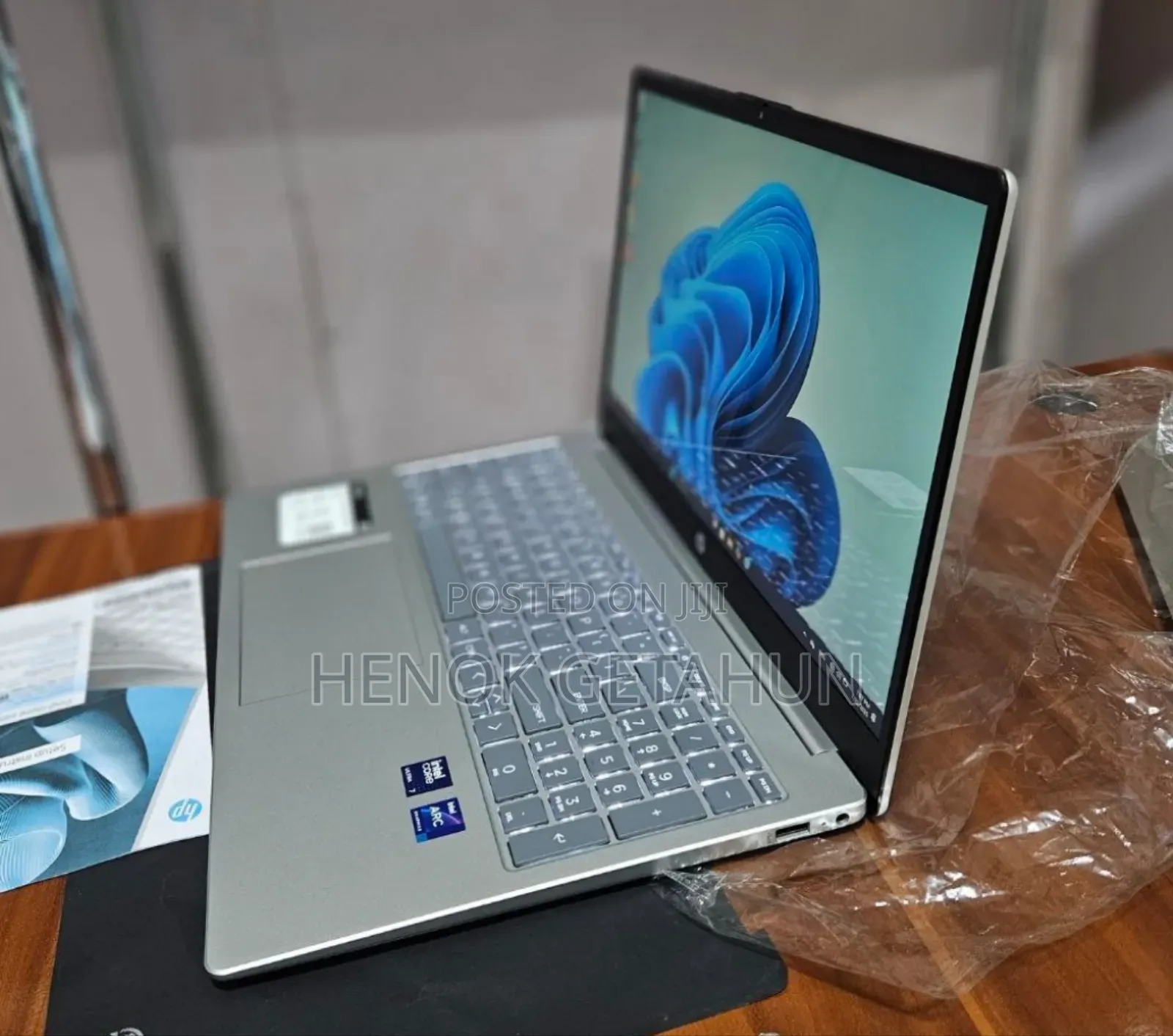 New Laptop HP Pavilion 15 16GB Intel Core Ultra 7 SSD 512GB