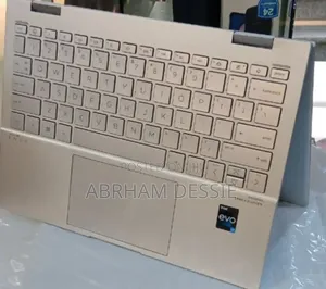 New Laptop HP Envy X360 8GB Intel Core I7 SSD 512GB