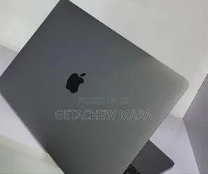 New Laptop Apple MacBook Pro 2017 8GB Intel Core I5 SSD 128GB