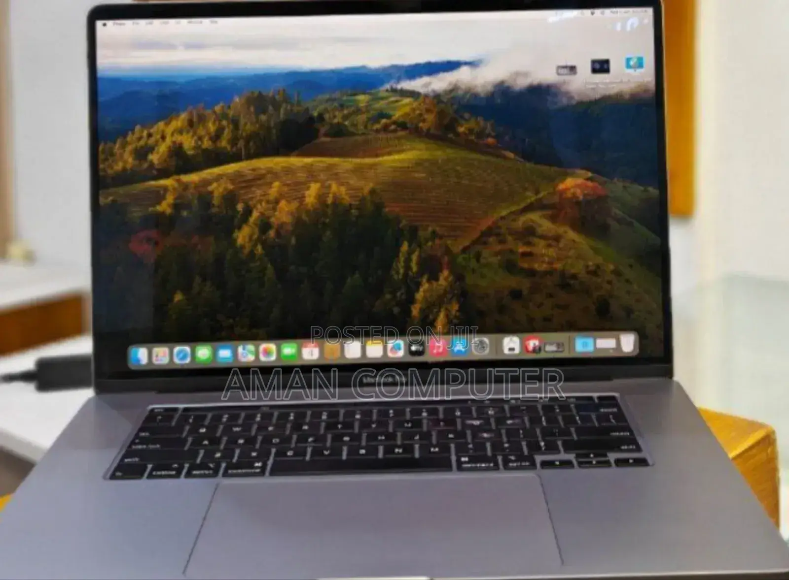 New Laptop Apple MacBook Pro 2019 64GB Intel Core I9 SSD 512GB