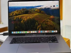 Photo - New Laptop Apple MacBook Pro 2019 64GB Intel Core I9 SSD 512GB